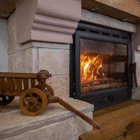 Apartmani Lara Modrus-Kuca Za Odmor Dış mekan fotoğraf
